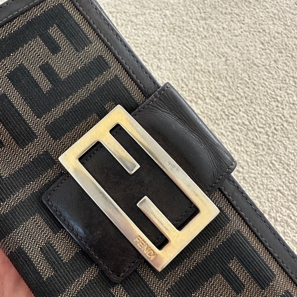 Authentic Fendi Zucca Black and Brown Women's Long Wallet - Picture 3 of 13